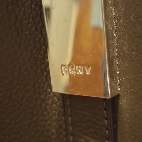 DKNY olive green convertible bag - Picture 2 of 11